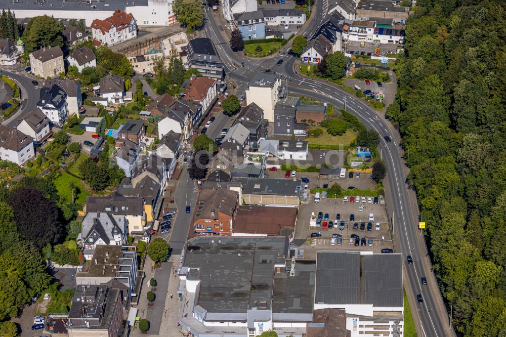 Luftbild Ennepetal - Verlauf der Straßenkreuzung Voerstraße - Neustraße und Friedrichstraße in Ennepetal im Bundesland Nordrhein-Westfalen