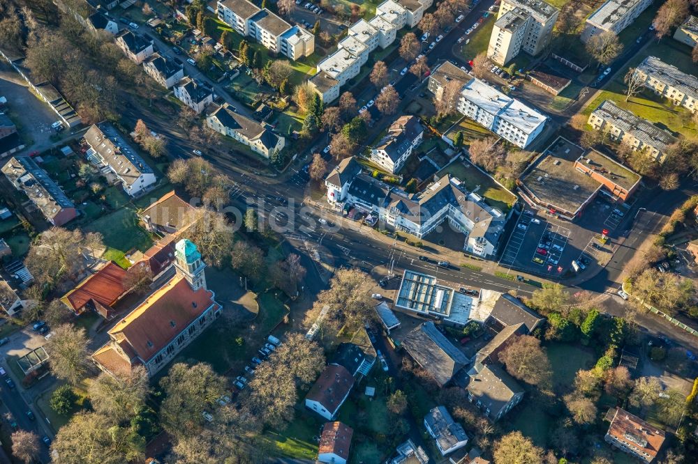 Luftaufnahme Bochum - Verlauf der Straßenkreuzung Wiescherstraße Ecke Frauenlobstraße in Bochum im Bundesland Nordrhein-Westfalen