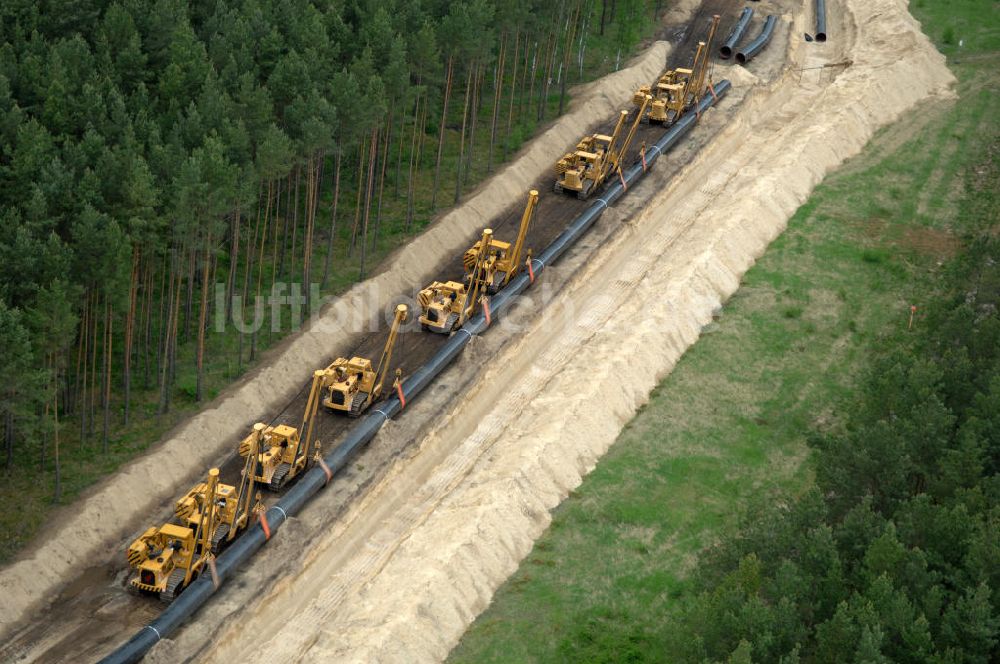 Luftbild Spreewerder - Verlegearbeiten zu einem Teilstück der OPAL-Erdgasleitung durch Brandenburg