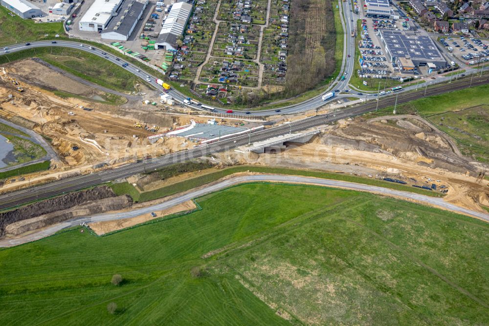 Luftaufnahme Wesel - Verlegung der Uferbereiche entlang der Fluß- Mündung der Lippe in Wesel im Bundesland Nordrhein-Westfalen, Deutschland