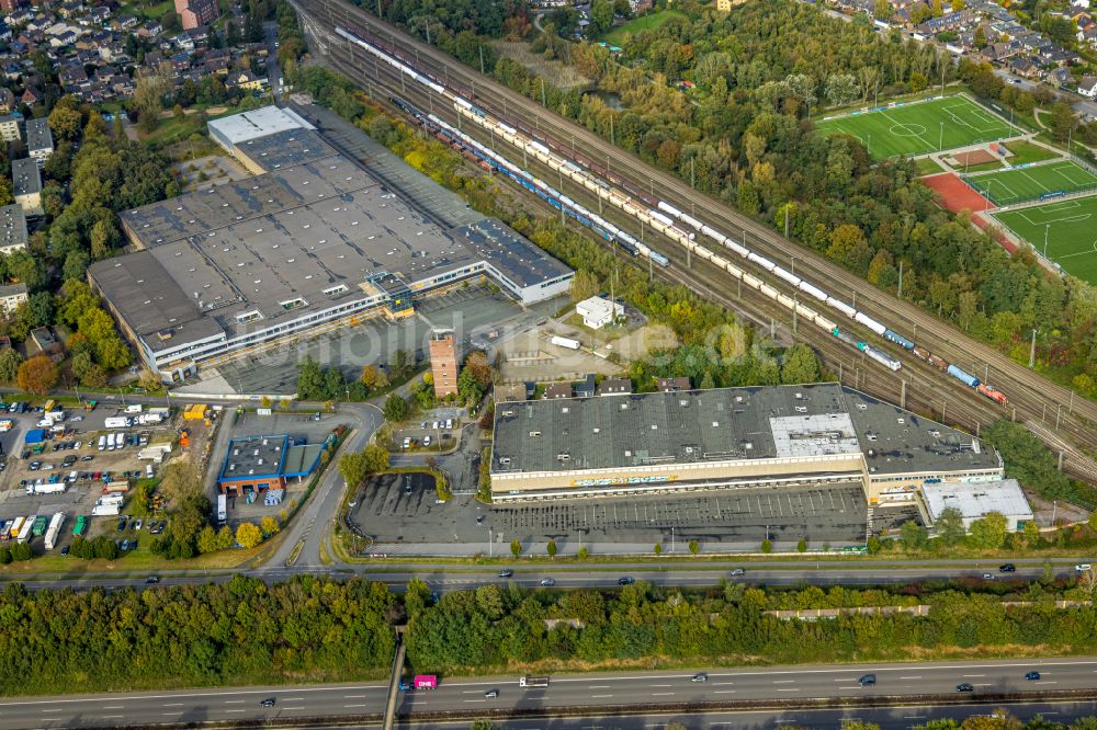 Moers von oben - Verteilzentrum auf dem Gelände der EDEKA Handelsgesellschaft Rhein-Ruhr mbH an der Chemnitzer Straße im Ortsteil Asberg in Moers im Bundesland Nordrhein-Westfalen, Deutschland