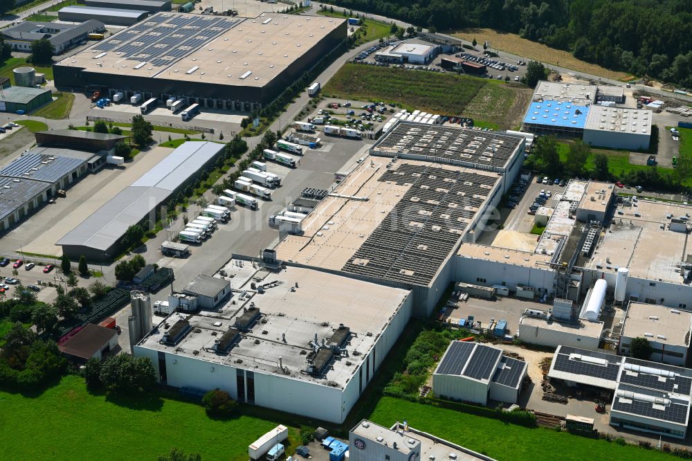 Günzburg aus der Vogelperspektive: Verteilzentrum auf dem Gelände der HAVI Logistics in Günzburg im Bundesland Bayern, Deutschland