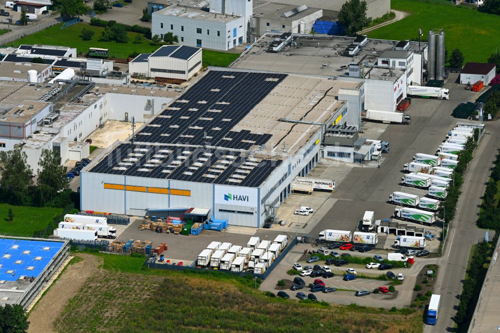 Günzburg von oben - Verteilzentrum auf dem Gelände der HAVI Logistics in Günzburg im Bundesland Bayern, Deutschland