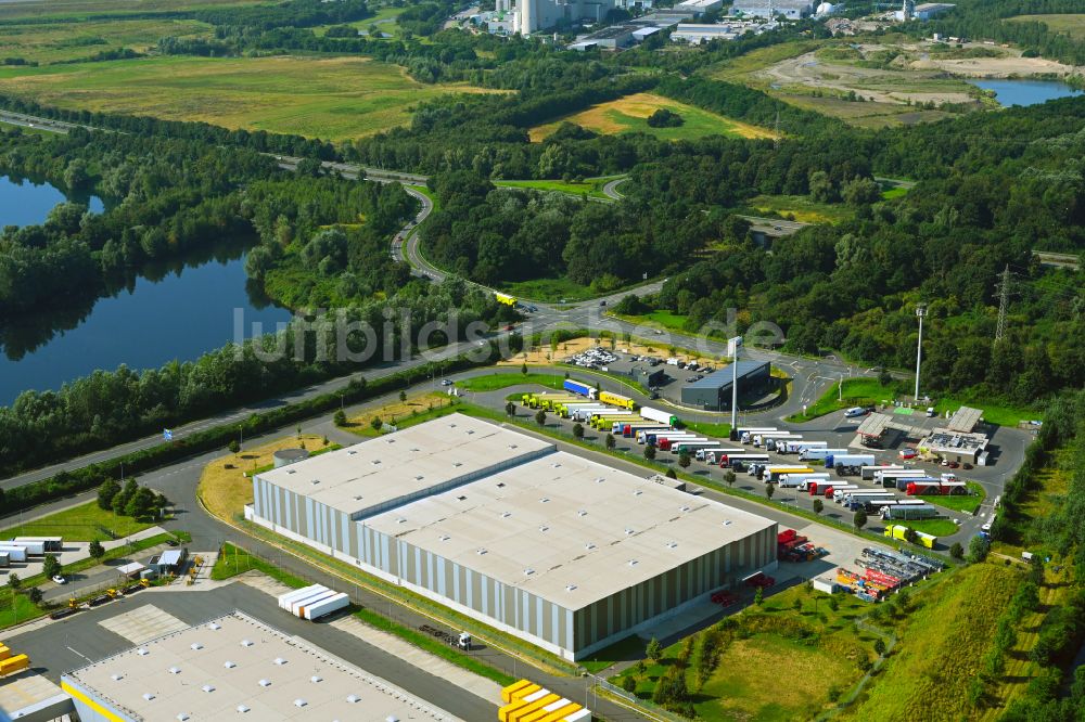 Rheinberg aus der Vogelperspektive: Verteilzentrum auf dem Gelände der HAVI Logistics in Rheinberg im Bundesland Nordrhein-Westfalen, Deutschland