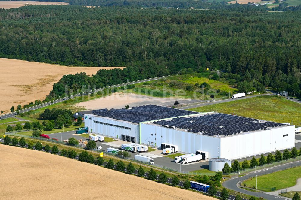 Lederhose von oben - Verteilzentrum auf dem Gelände für Lebensmittel der HAVI Logistics in Lederhose im Bundesland Thüringen, Deutschland