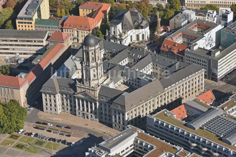 Luftaufnahme Berlin - Verwaltungsgebäude Altes Stadthaus am Molkenmarkt im Stadtteil Mitte in Berlin