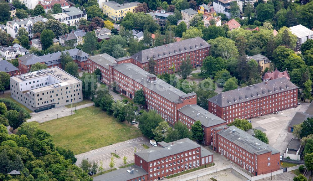 Berlin von oben - Verwaltungsgebäude des BND in Lichterfelde in Berlin, Deutschland