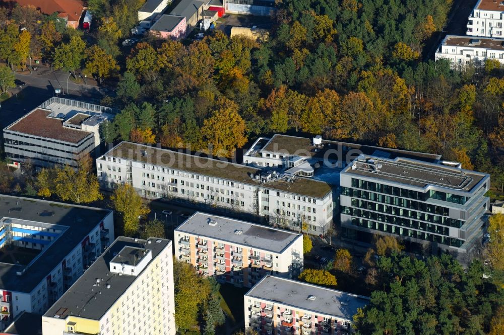 Luftbild Potsdam - Verwaltungsgebäude des Finanzdienstleistungs- Unternehmens Mittelbrandenburgische Sparkasse in Potsdam an der Saarmunder Straße in Potsdam im Bundesland Brandenburg, Deutschland