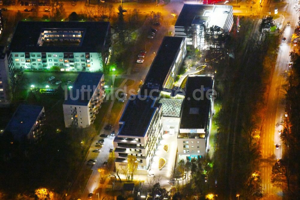 Potsdam aus der Vogelperspektive: Verwaltungsgebäude des Finanzdienstleistungs- Unternehmens Mittelbrandenburgische Sparkasse in Potsdam an der Saarmunder Straße in Potsdam im Bundesland Brandenburg, Deutschland