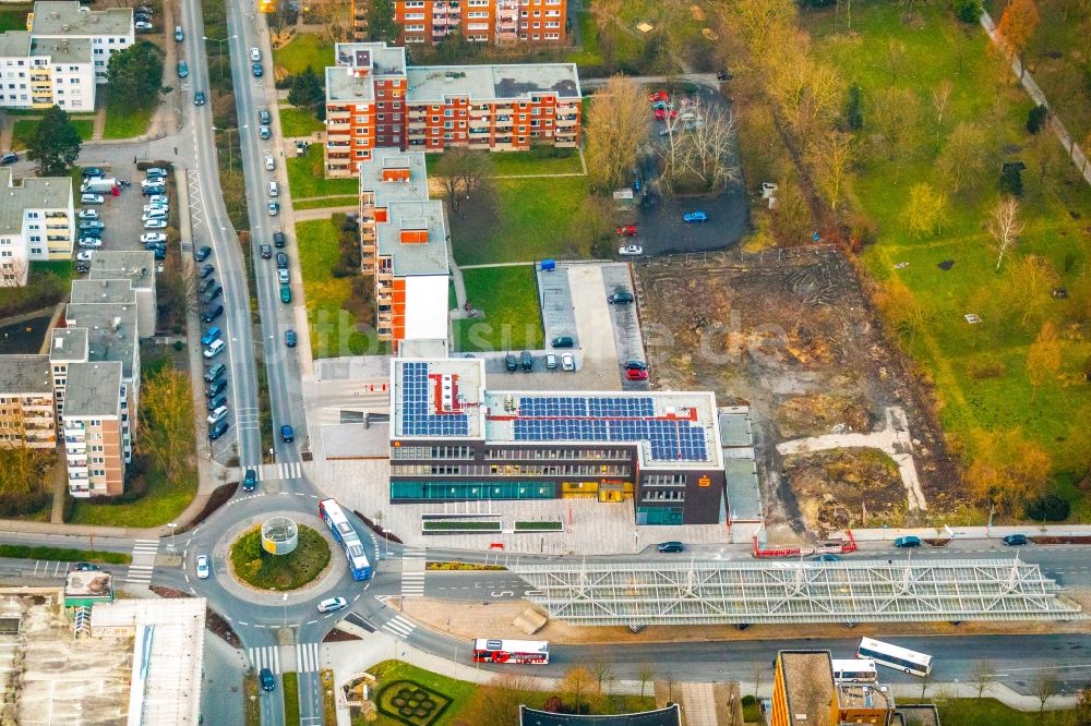 Luftaufnahme Bergkamen - Verwaltungsgebäude des Finanzdienstleistungs- Unternehmens der Sparkasse Bergkamen-Bönen - VersicherungsCenter in Bergkamen im Bundesland Nordrhein-Westfalen, Deutschland