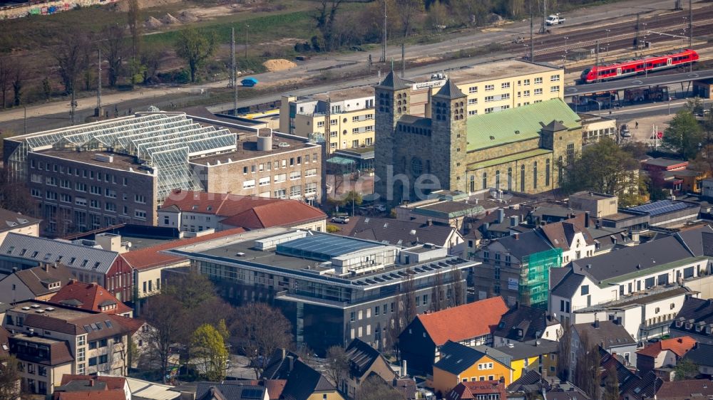 Luftbild Unna - Verwaltungsgebäude des Finanzdienstleistungs- Unternehmens Volksbank Unna in Unna im Bundesland Nordrhein-Westfalen, Deutschland