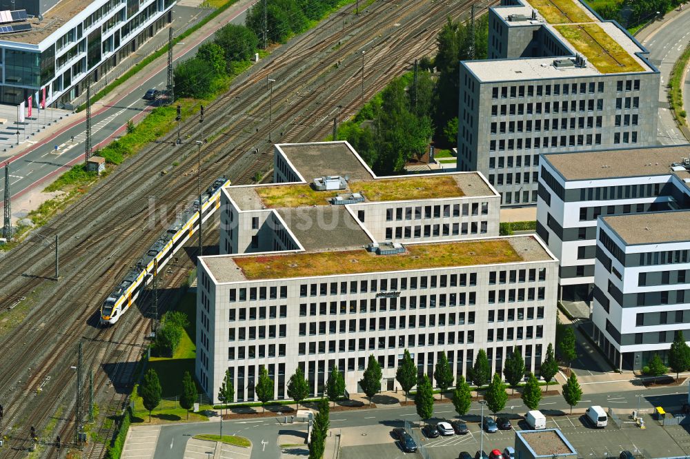 Bielefeld aus der Vogelperspektive: Verwaltungsgebäude Jobcenter - Arbeitsamt im Quartier No. 1 in Bielefeld im Bundesland Nordrhein-Westfalen, Deutschland