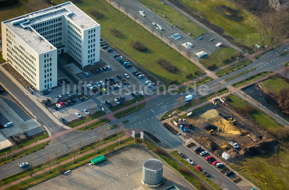 Luftbild Herne - Verwaltungsgebäude der staatlichen Behörde der Arbeitsagentur - Jobcenter auf dem Hiberniagelände in Herne im Bundesland Nordrhein-Westfalen