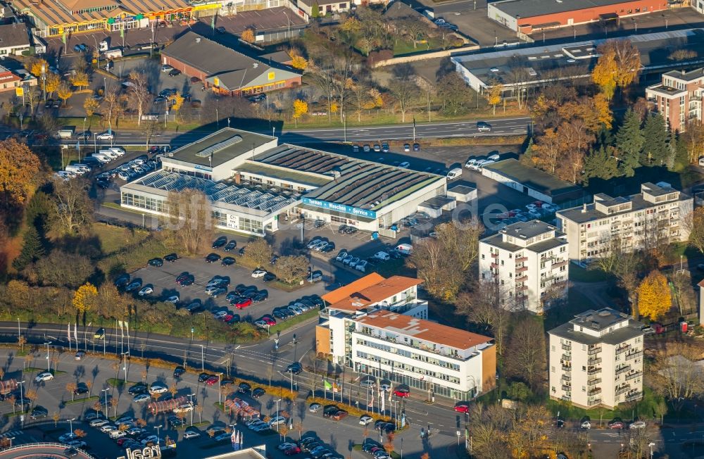 Luftbild Kamp-Lintfort - Verwaltungsgebäude der staatlichen Behörde Bundesagentur für Arbeit an der Wilhelmstraße in Kamp-Lintfort im Bundesland Nordrhein-Westfalen, Deutschland