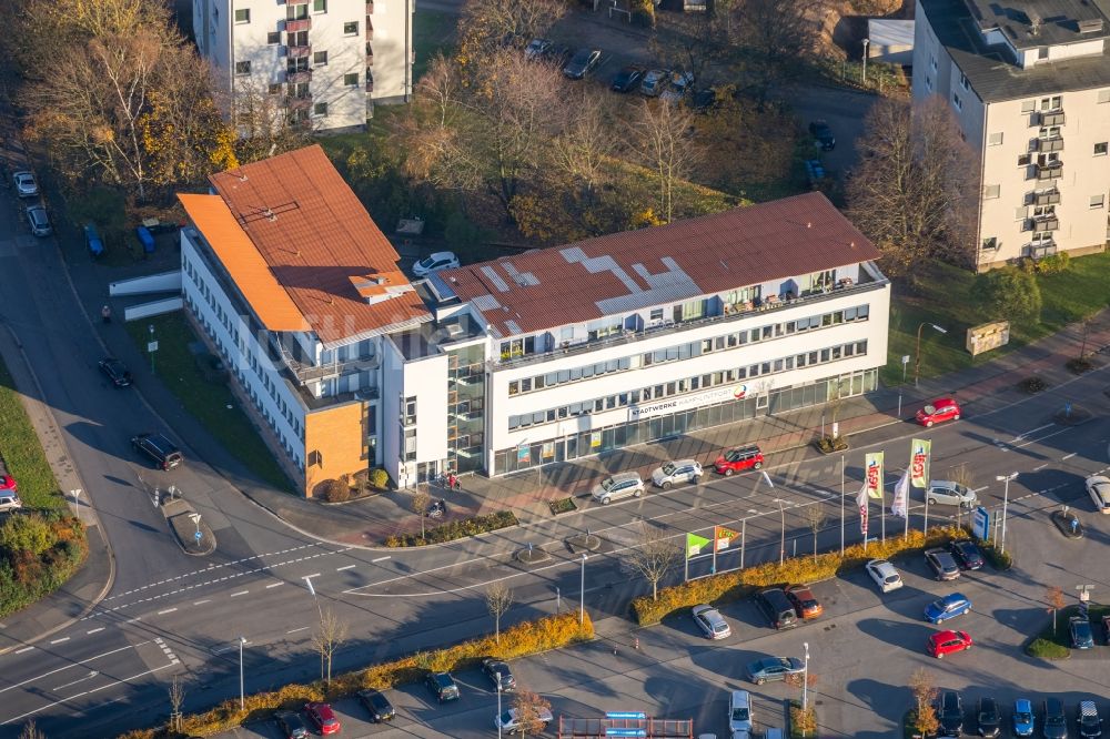 Kamp-Lintfort aus der Vogelperspektive: Verwaltungsgebäude der staatlichen Behörde Bundesagentur für Arbeit an der Wilhelmstraße in Kamp-Lintfort im Bundesland Nordrhein-Westfalen, Deutschland