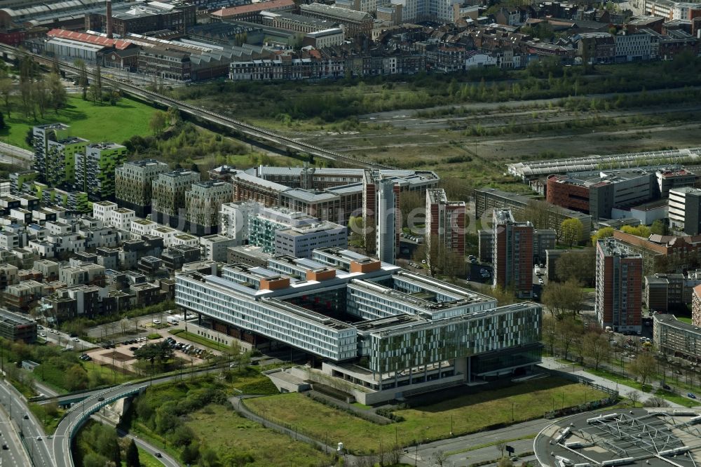 Lille aus der Vogelperspektive: Verwaltungsgebäude der staatlichen Behörde Conseil Régional Nord Pas de Calais am Boulevard du Président in Lille in Nord-Pas-de-Calais Picardie, Frankreich