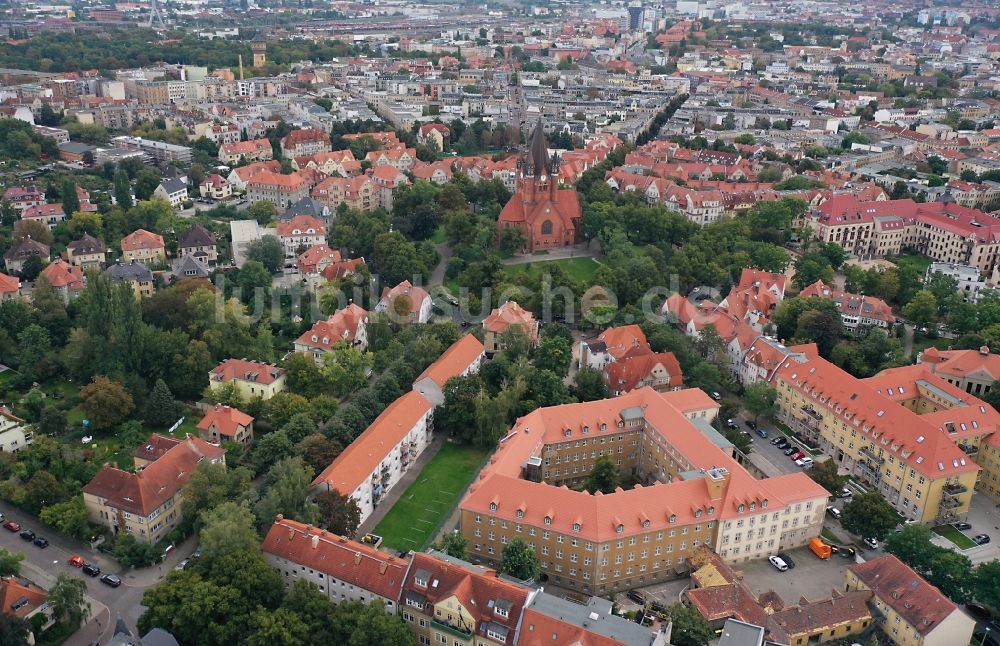 Luftbild Halle (Saale) - Verwaltungsgebäude der staatlichen Behörde Landesverwaltungsamtin Halle (Saale)im Bundesland Sachsen-Anhalt, Deutschland