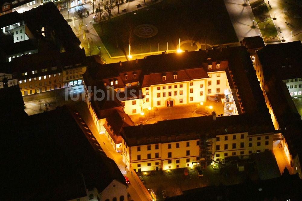 Luftaufnahme Erfurt - Verwaltungsgebäude der staatlichen Behörde der Thüringer Staatskanzlei in der Regierungsstraße in Erfurt im Bundesland Thüringen, Deutschland