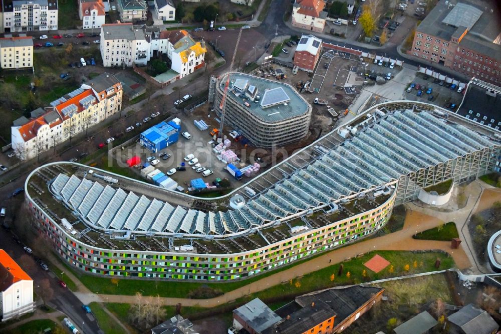 Luftaufnahme Dessau - Verwaltungsgebäude der staatlichen Behörde UBA Umweltbundesamt Wörlitzer Platz in Dessau im Bundesland Sachsen-Anhalt, Deutschland