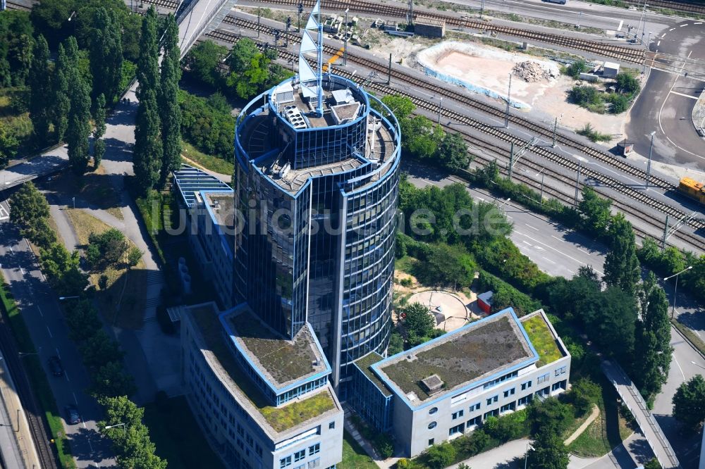 Luftaufnahme Stuttgart - Verwaltungsgebäude der staatlichen Behörde Wasserstraßen- und Schifffahrtsamt Stuttgart im Bundesland Baden-Württemberg, Deutschland