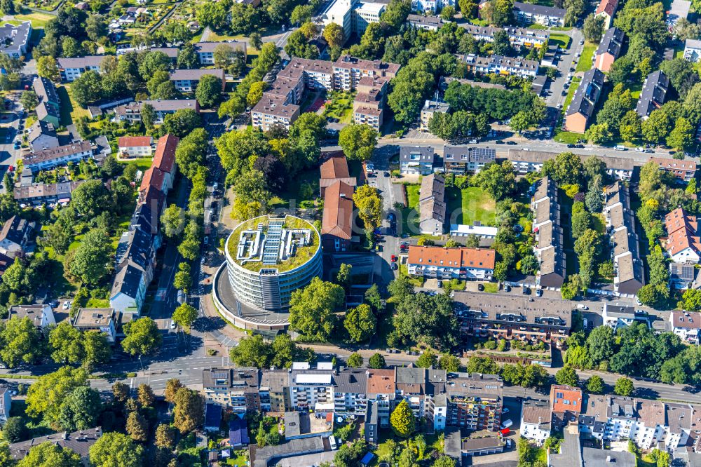 Dortmund aus der Vogelperspektive: Verwaltungsgebäude der staatlichen Behörde ZAV-Auslandsvermittlung in Dortmund im Bundesland Nordrhein-Westfalen, Deutschland