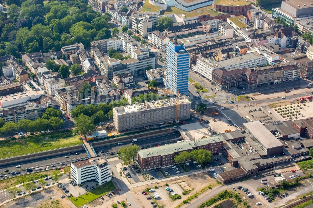 Luftbild Duisburg - Verwaltungsgebäude der Stadtverwaltung Duisburg in Duisburg im Bundesland Nordrhein-Westfalen