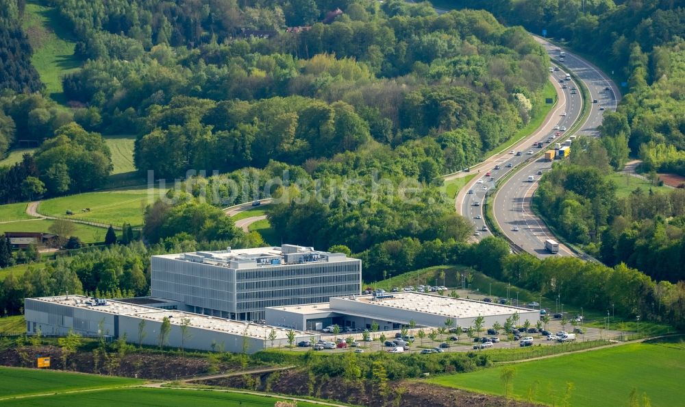 Hagen von oben - Verwaltungsgebäude des Unternehmens ENERVIE - Südwestfalen Energie und Wasser AG in Hagen im Bundesland Nordrhein-Westfalen