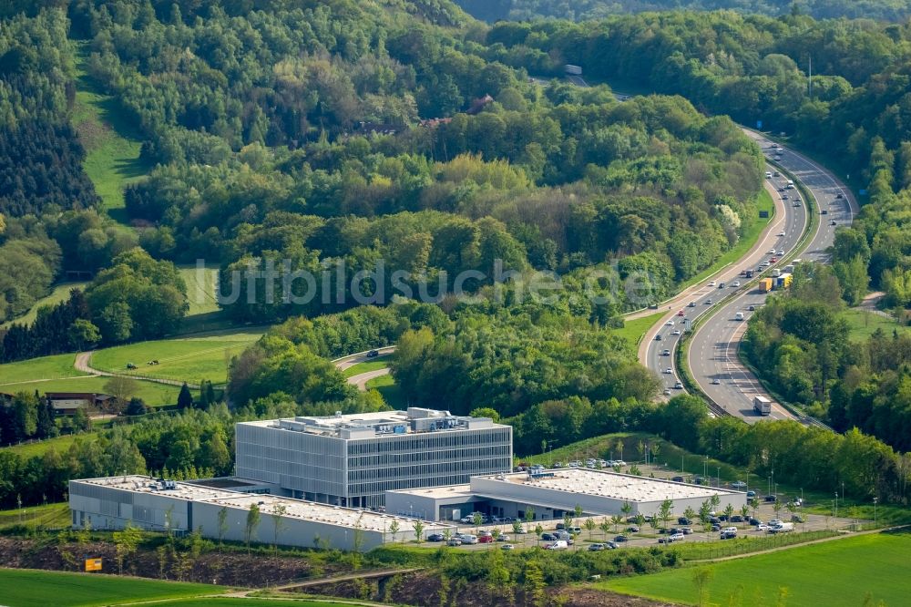 Hagen aus der Vogelperspektive: Verwaltungsgebäude des Unternehmens ENERVIE - Südwestfalen Energie und Wasser AG in Hagen im Bundesland Nordrhein-Westfalen