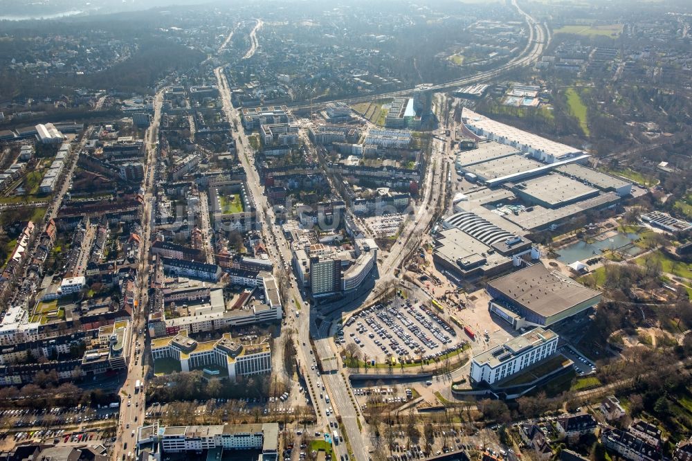 Luftaufnahme Essen - Verwaltungsgebäude des Unternehmens ista Deutschland GmbH in Essen im Bundesland Nordrhein-Westfalen