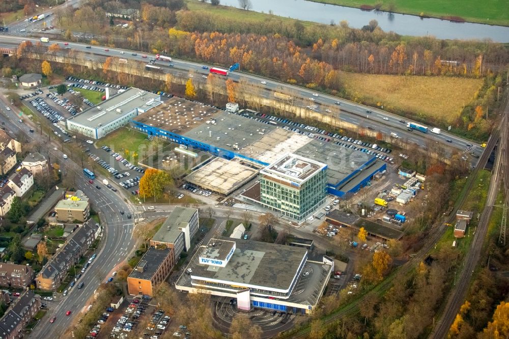 Duisburg aus der Vogelperspektive: Verwaltungsgebäude des Unternehmens KROHNE Messtechnik GmbH am TÜV Ludwig-Krohne-Straße im Ortsteil Duissern in Duisburg im Bundesland Nordrhein-Westfalen