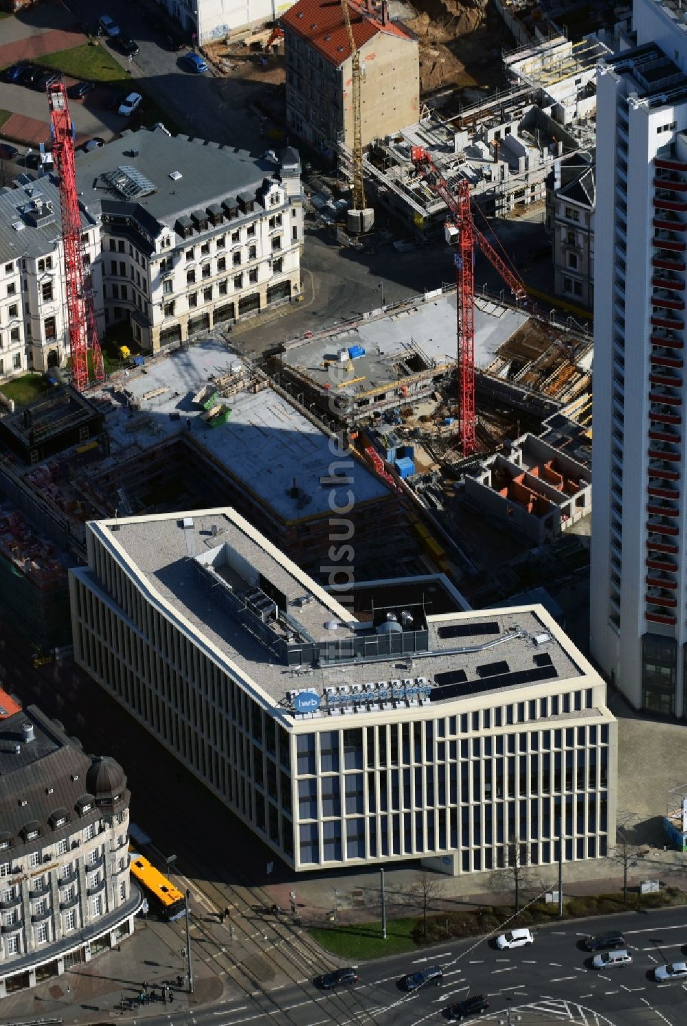 Leipzig aus der Vogelperspektive: Verwaltungsgebäude des Unternehmens lwb Leipziger Wohnungs- und Baugesellschaft mbH an der Wintergartenstraße im Ortsteil Zentrum-Nord in Leipzig im Bundesland Sachsen