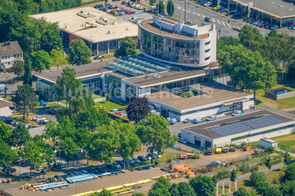 Luftbild Witten - Verwaltungsgebäude des Unternehmens Stadtwerke Witten GmbH an der Westfalenstraße in Witten im Bundesland Nordrhein-Westfalen - NRW, Deutschland