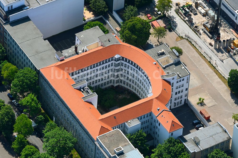 Berlin aus der Vogelperspektive: Verwaltungsgebäude des Versicherungs- Unternehmens Feuersozietät Berlin Brandenburg Versicherung Aktiengesellschaft im Ortsteil Tiergarten in Berlin, Deutschland