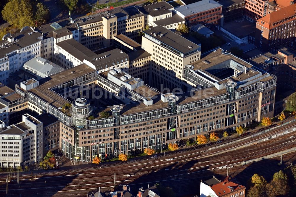 Hamburg aus der Vogelperspektive: Verwaltungsgebäude des Versicherungs- Unternehmens Generali im Ortsteil Hammerbrook in Hamburg, Deutschland