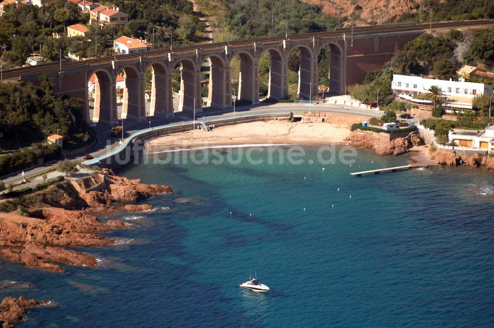 Luftaufnahme Agay - Viaduc d'Antheor bei Agay an der Cote d'Azur in Frankreich