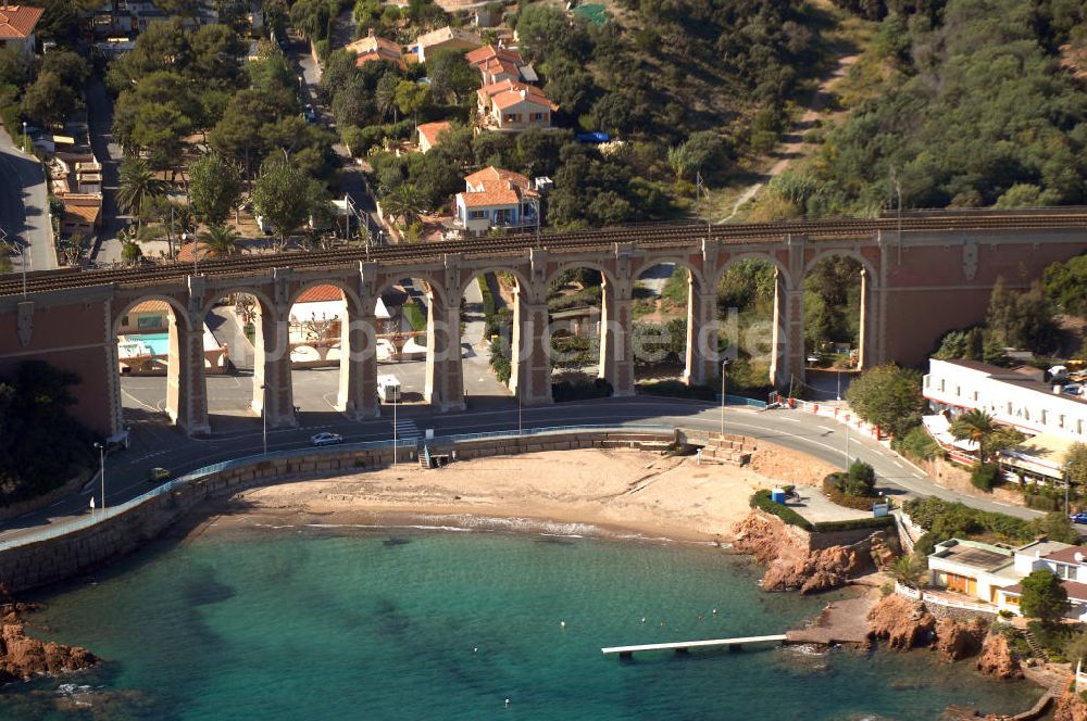 Luftbild Agay - Viaduc d'Antheor bei Agay an der Cote d'Azur in Frankreich