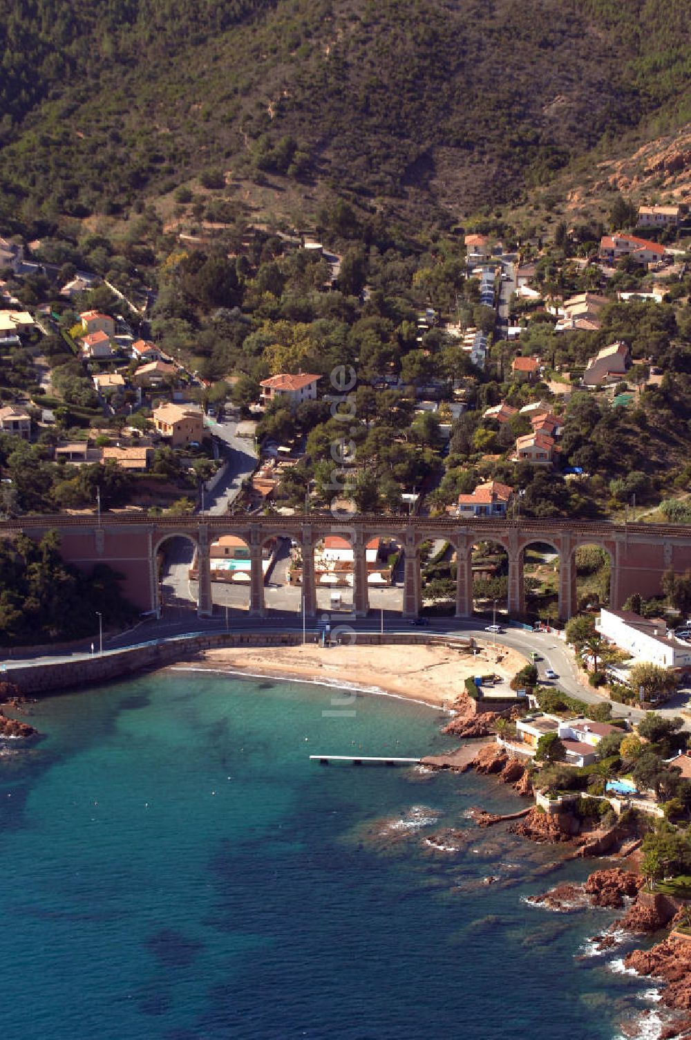 Luftaufnahme Agay - Viaduc d'Antheor bei Agay an der Cote d'Azur in Frankreich