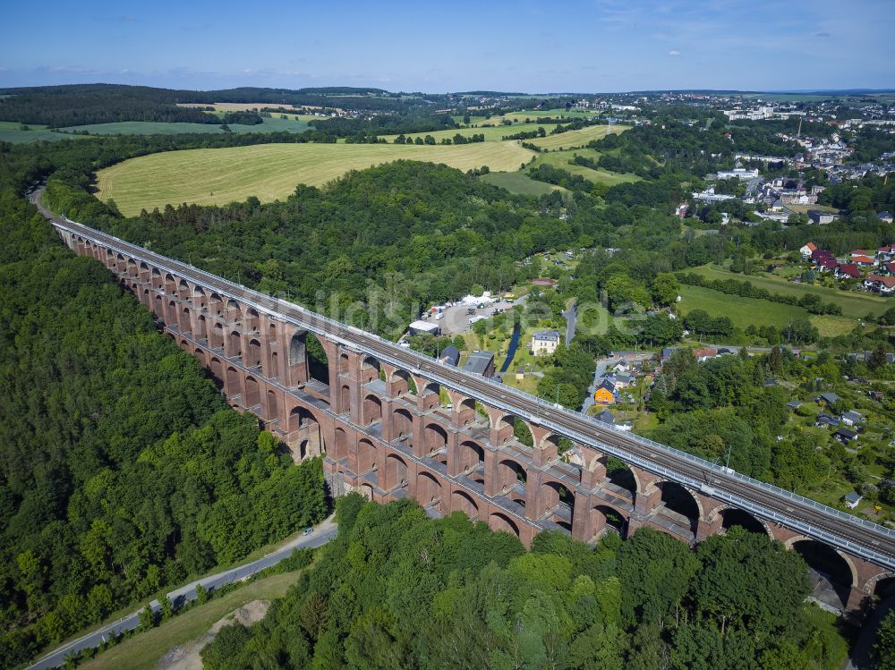 Luftaufnahme Netzschkau - Viadukt des Bahn- Brückenbauwerk in Netzschkau im Bundesland Sachsen, Deutschland