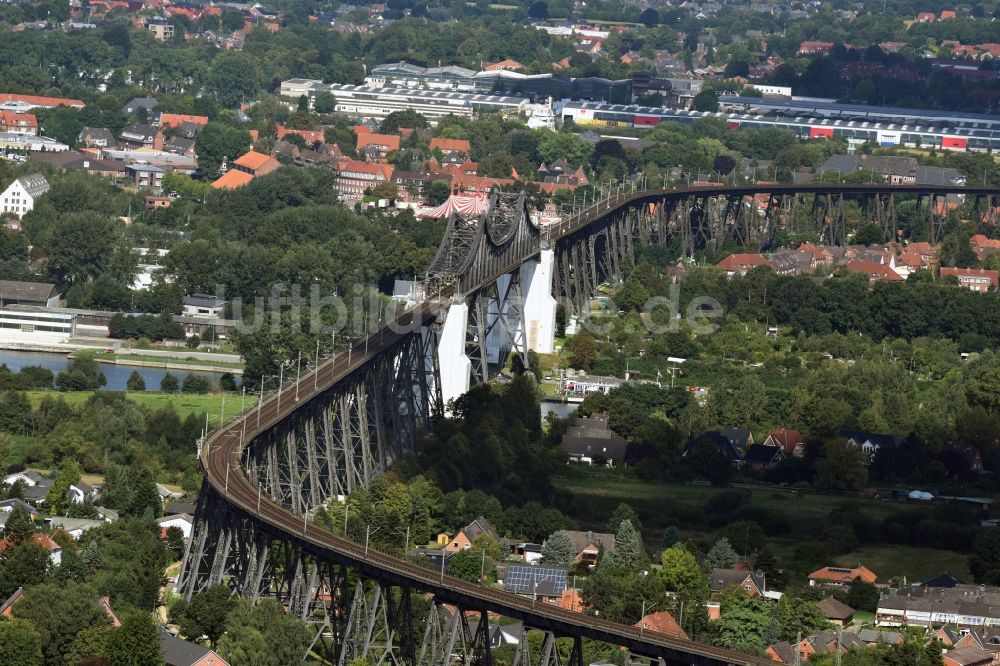 Luftaufnahme Osterrönfeld - Viadukt des Bahn- Brückenbauwerk in Osterrönfeld im Bundesland Schleswig-Holstein