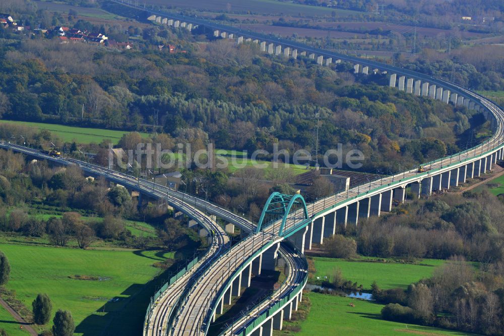 Luftbild Rattmannsdorf - Viadukt des Bahn- Brückenbauwerk in Rattmannsdorf im Bundesland Sachsen-Anhalt, Deutschland