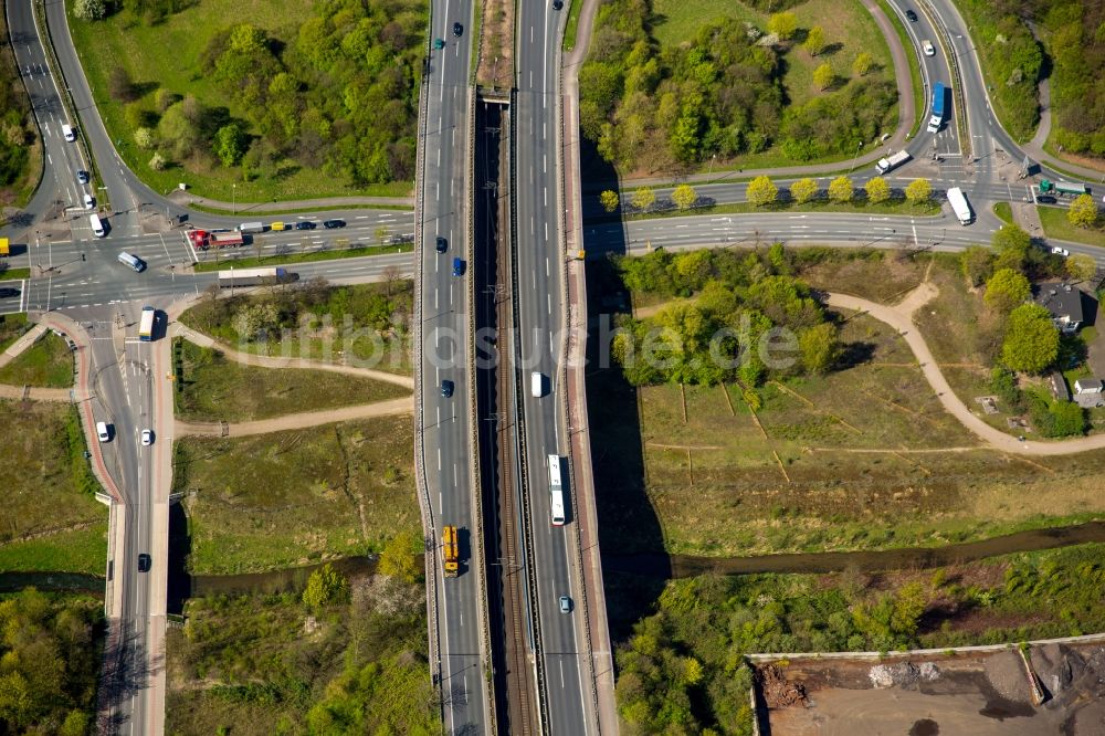 Luftaufnahme Dortmund - Viadukt der Schnellstraße Mallinckrodtstraße in Dortmund im Bundesland Nordrhein-Westfalen