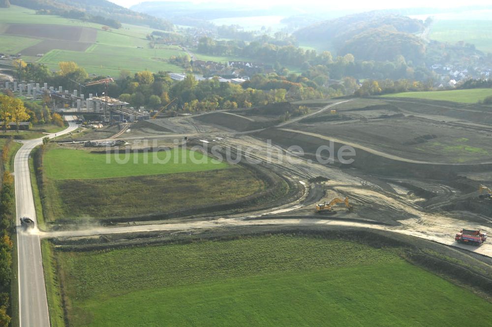 Sättelstedt aus der Vogelperspektive: Viaduktneubau bei Sättelstädt im Rahmen der BAB A 4 - Umfahrung Hörselberge in Thüringen bei Eisenach