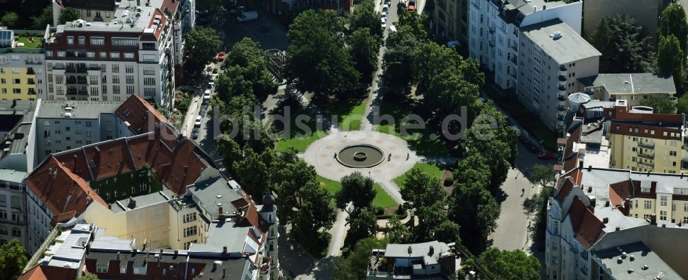 Luftbild Berlin - Viktoria-Luise-Platz im Innenstadt- Zentrum in Berlin