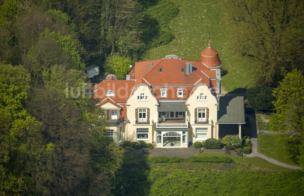 Erkrath aus der Vogelperspektive: Villa Bayer in Erkrath im Bundesland Nordrhein-Westfalen