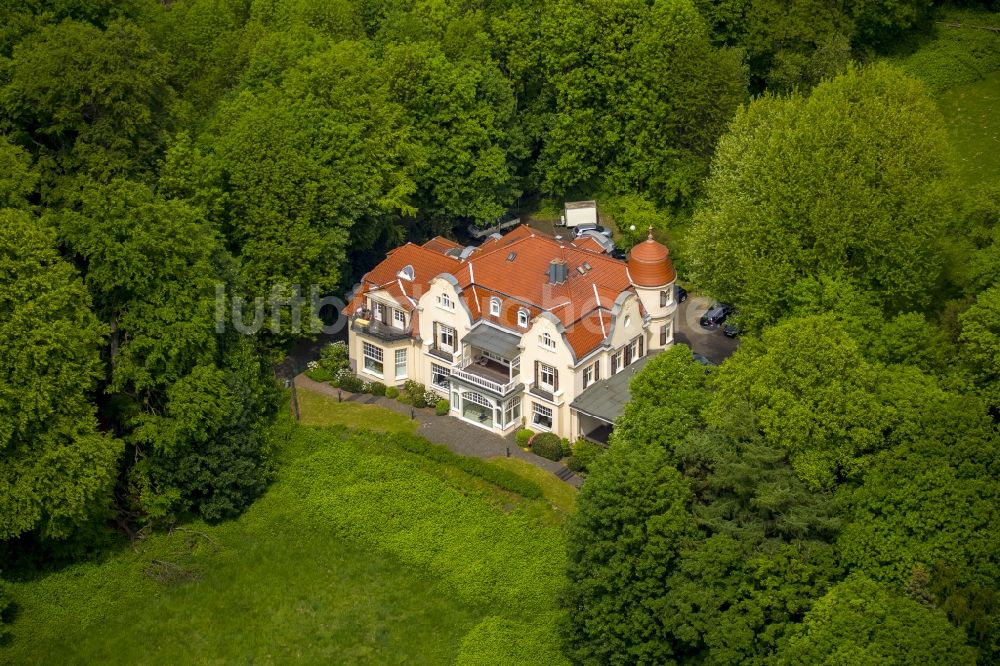 Erkrath von oben - Villa Bayer in Erkrath im Bundesland Nordrhein-Westfalen