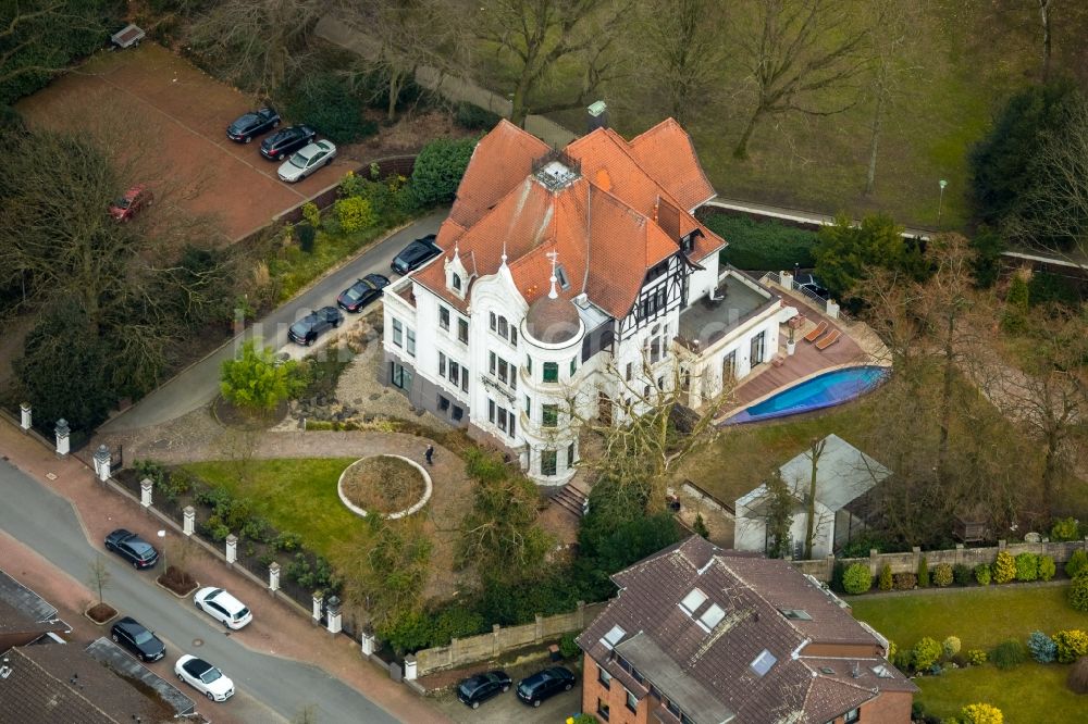 Bottrop aus der Vogelperspektive: Villa Dickmann in Bottrop im Bundesland Nordrhein-Westfalen, Deutschland