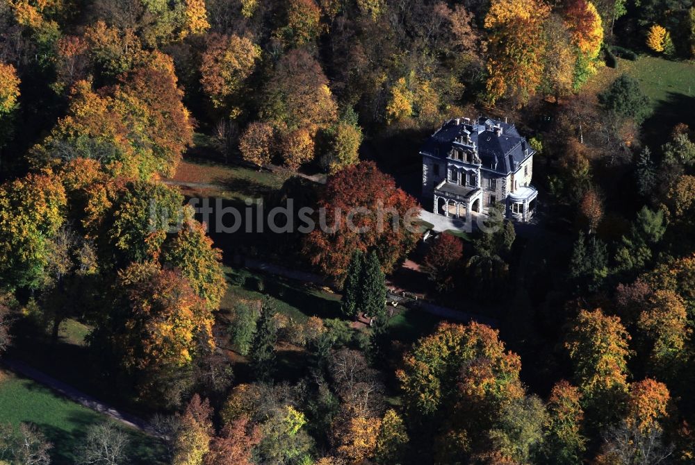 Weimar von oben - Villa Haar im Dichterweg im Ilmpark in Weimar in Thüringen