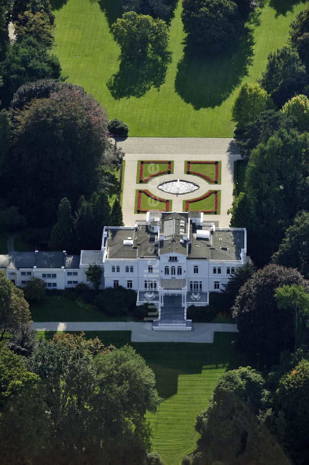 Bonn aus der Vogelperspektive: Villa Hammerschmidt Bonn