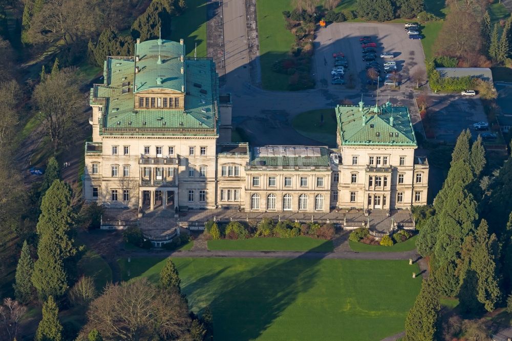 Essen von oben - Villa Hügel im Essener Stadtteil Bredeney im Bundesland Nordrhein-Westfalen