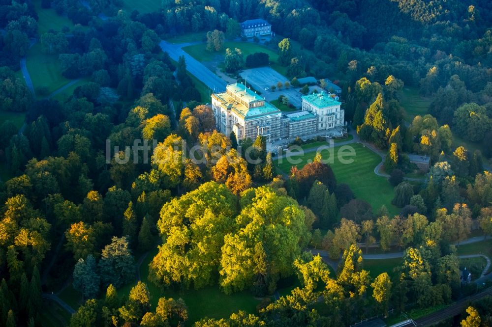 Luftbild Essen - Villa Hügel im Essener Stadtteil Bredeney im Bundesland Nordrhein-Westfalen